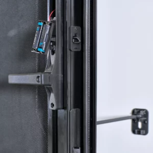 Camec Invictus Caravan Door - Premium Security Door with Integrated Blind batterie