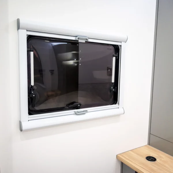 EuroVision 2 Slimline Blind & Flyscreen for Caravan on wall2